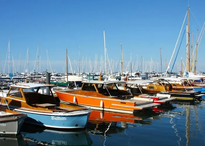 **arcachon Centre: T3 Moderne Avec Terrasse, Proche Et Commerces Pour 4 Personnes** - Fr-1-420-112 * Arcachon